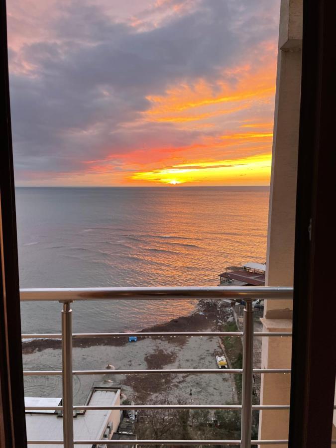 Durres Currila Modern Luxury Stunning Beach Views Exterior photo