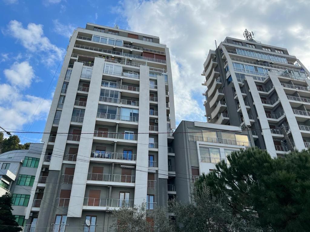 Durres Currila Modern Luxury Stunning Beach Views Exterior photo