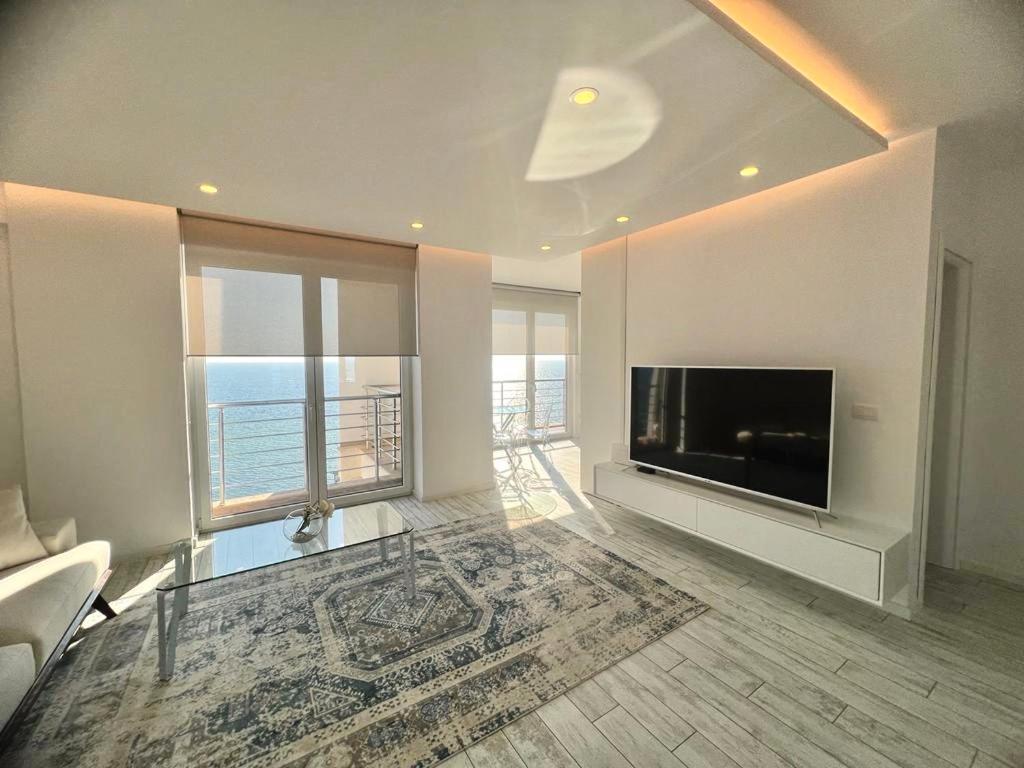 Durres Currila Modern Luxury Stunning Beach Views Exterior photo