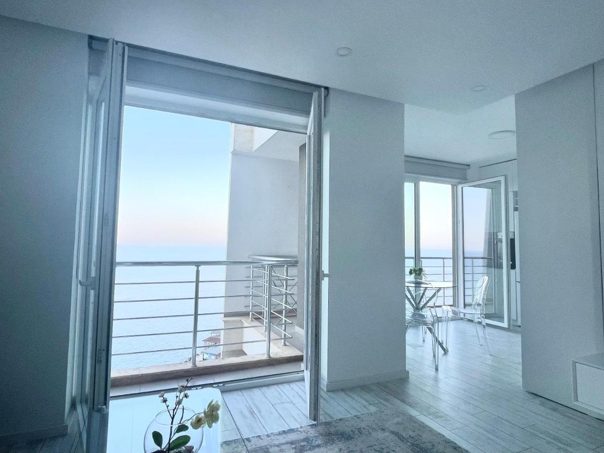 Durres Currila Modern Luxury Stunning Beach Views Exterior photo