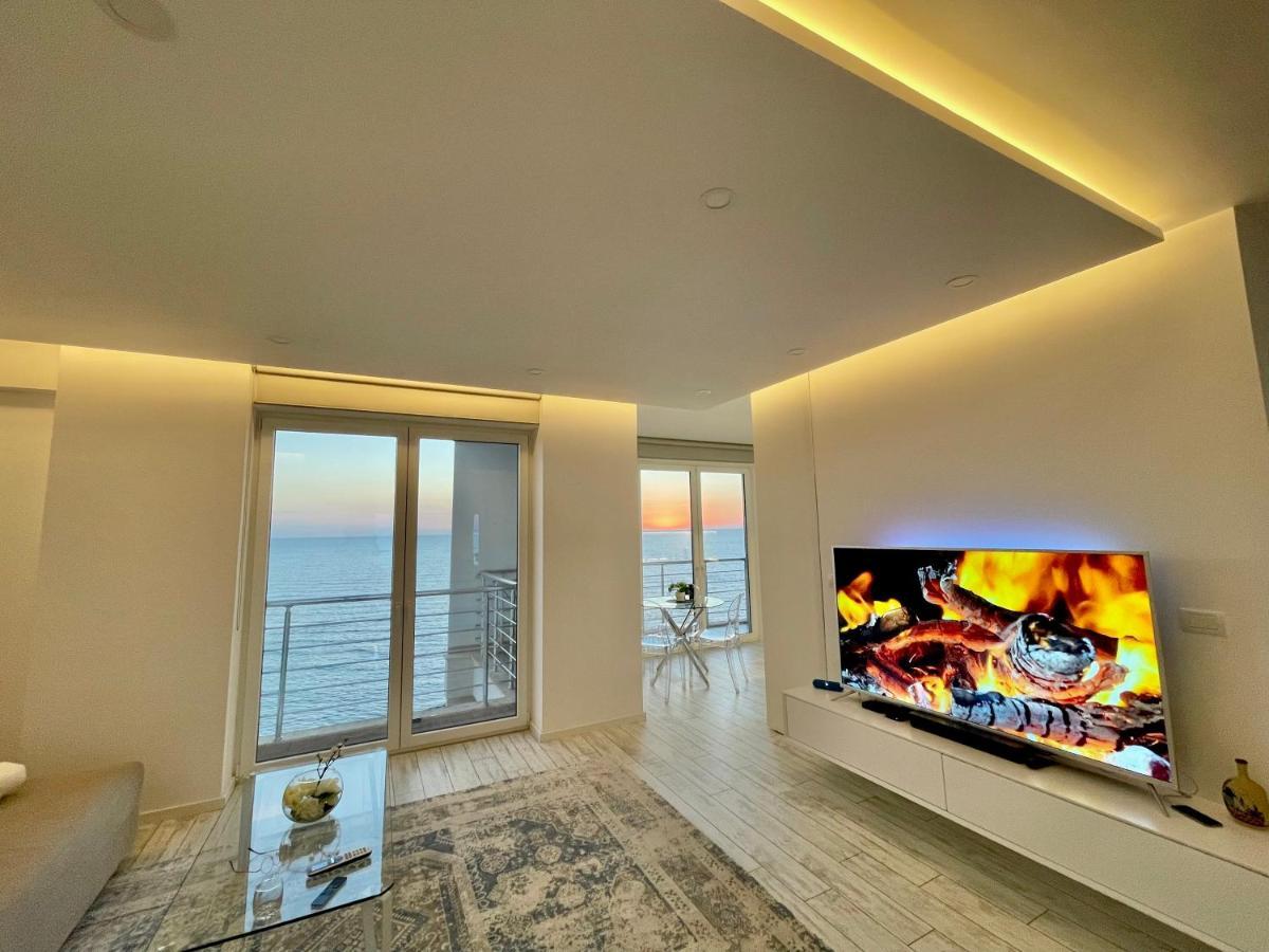 Durres Currila Modern Luxury Stunning Beach Views Exterior photo